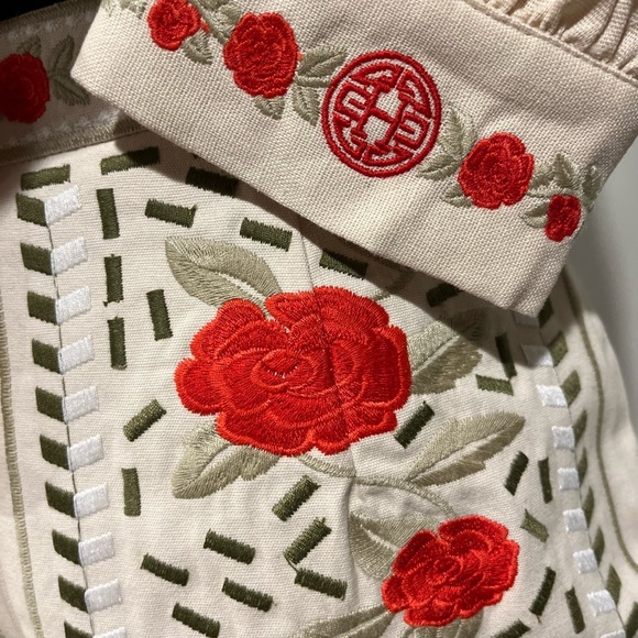 Set two piece top and skirt - Picture 3 of 3